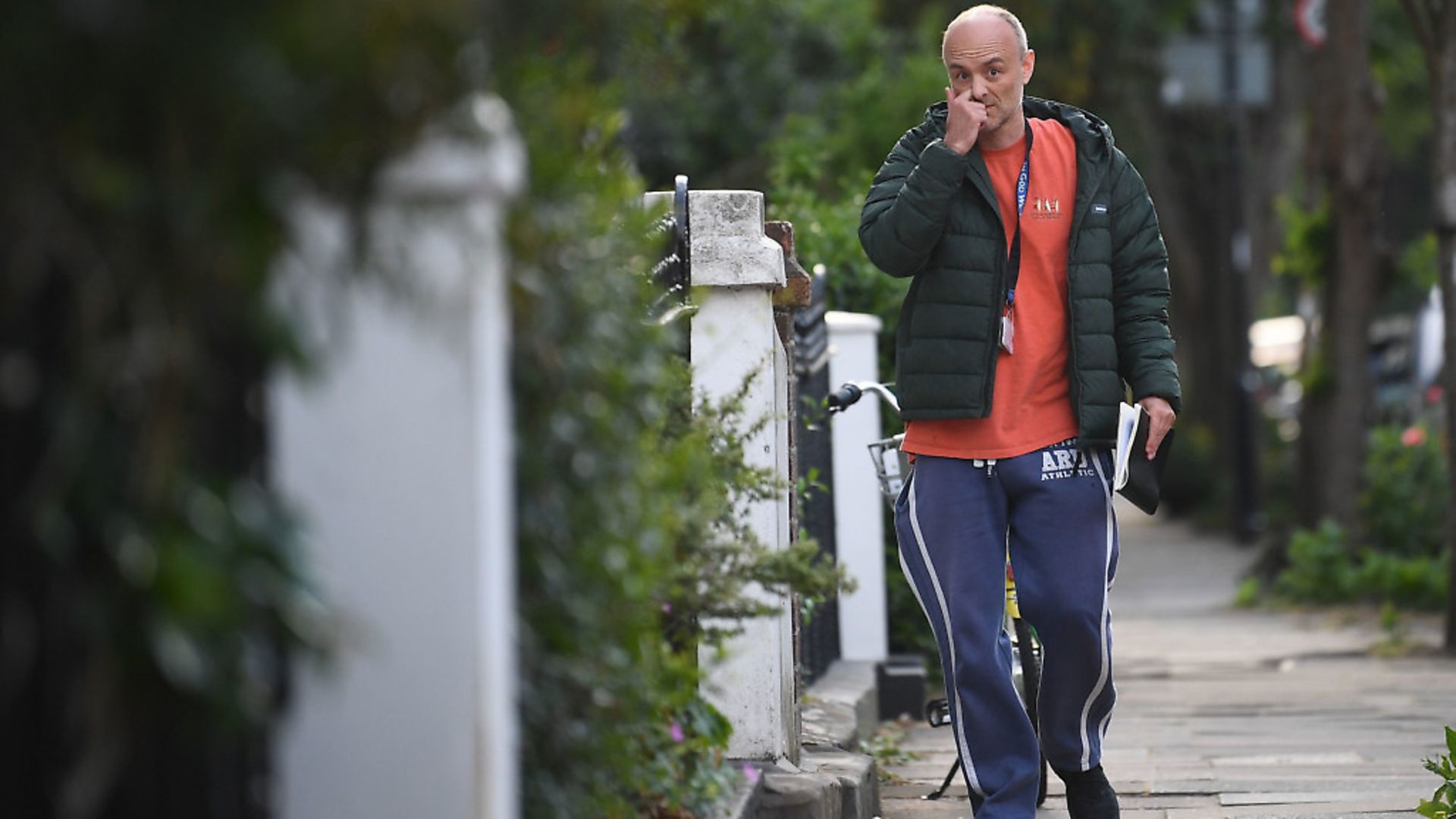 Prime Minister Boris Johnson's senior aide Dominic Cummings arriving at his north London home. Photograph: Victoria Jones/PA Wire. - Credit: PA