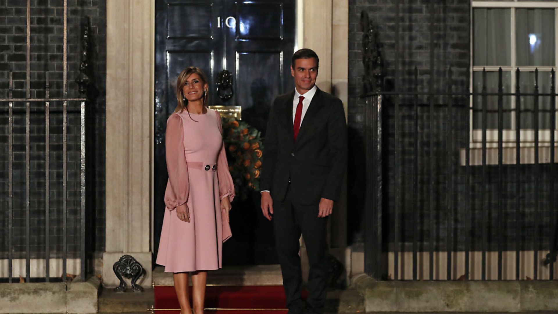 Spanish Prime Minister Pedro Sanchez and his wife Maria Begona Gomez Fernandez arriving for an evening reception at Number 10. Photograph: Alastair Grant/PA. - Credit: PA