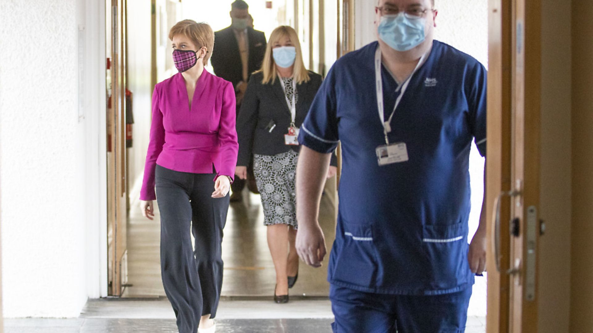 First Minister of Scotland Nicola Sturgeon during a visit to the Sighthill NHS Community Treatment and Assessment Centre in Edinburgh. Photograph: Jane Barlow/PA Wire. - Credit: PA