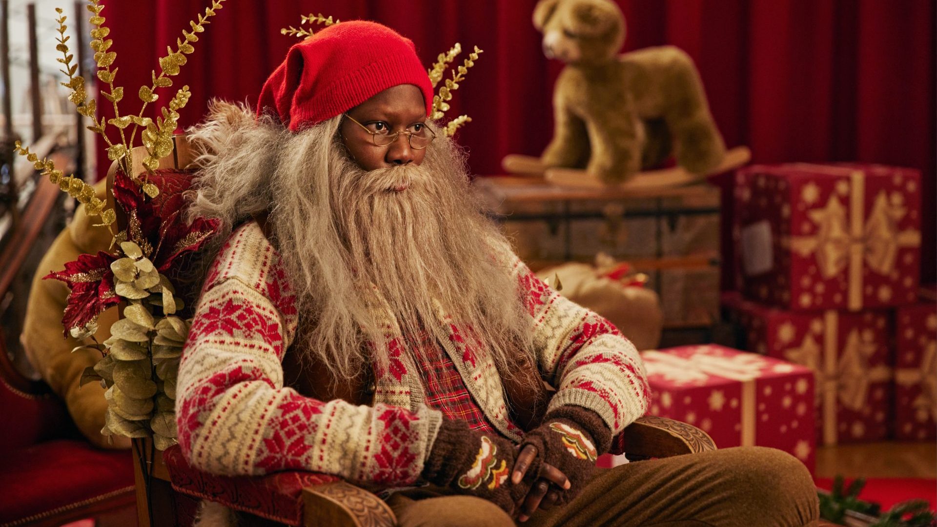 A Storn For Christmas. Courtesy of Netflix © 2022