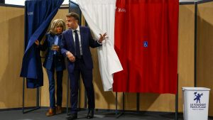 Photo: HANNAH MCKAY/POOL/AFP via Getty Images