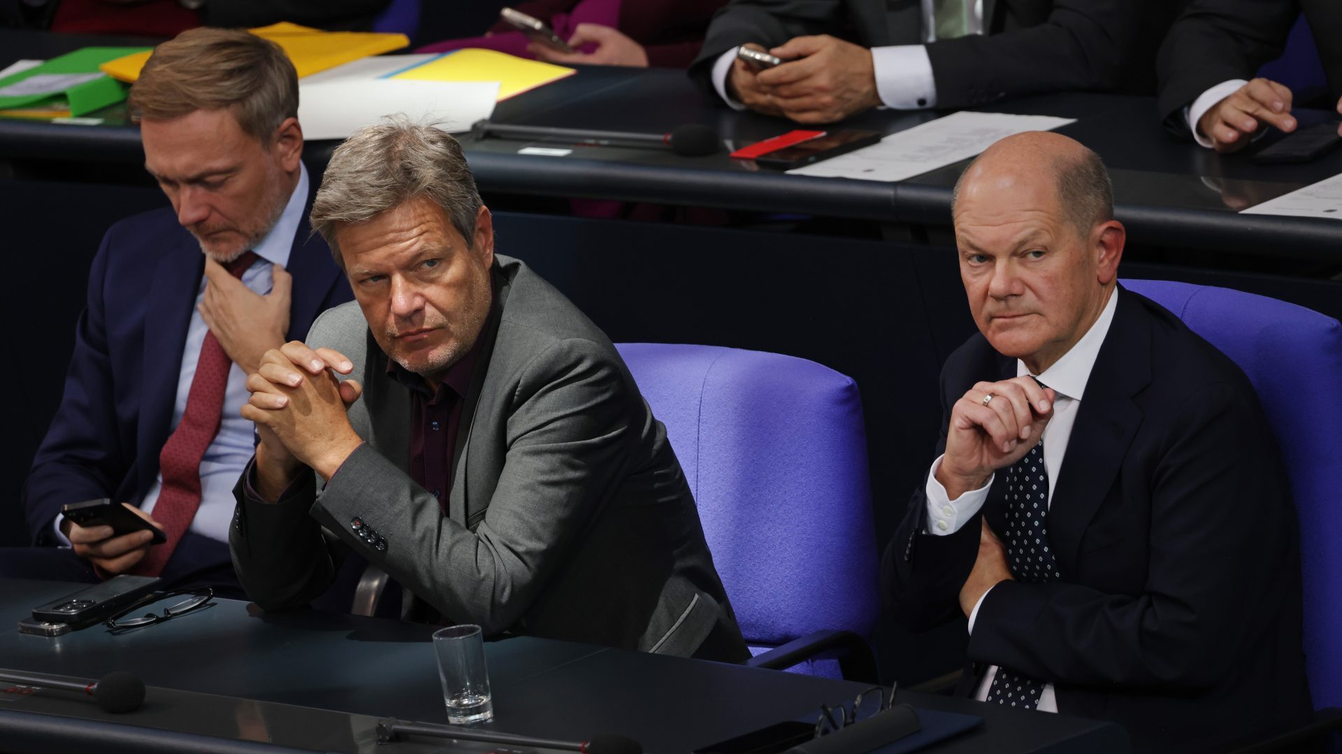 German finance minister Christian Lindner, economy and climate action minister Robert Habeck and Chancellor Olaf Scholz (Photo by Sean Gallup/Getty Images)