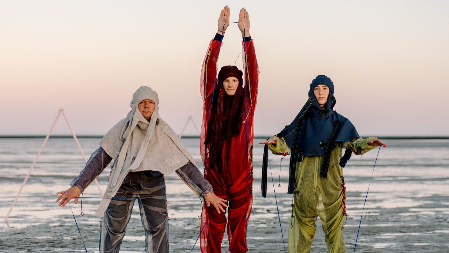 The collective de Onkruidenier's Relearning Aquatic Evolution, 2022 © Marleen Annema