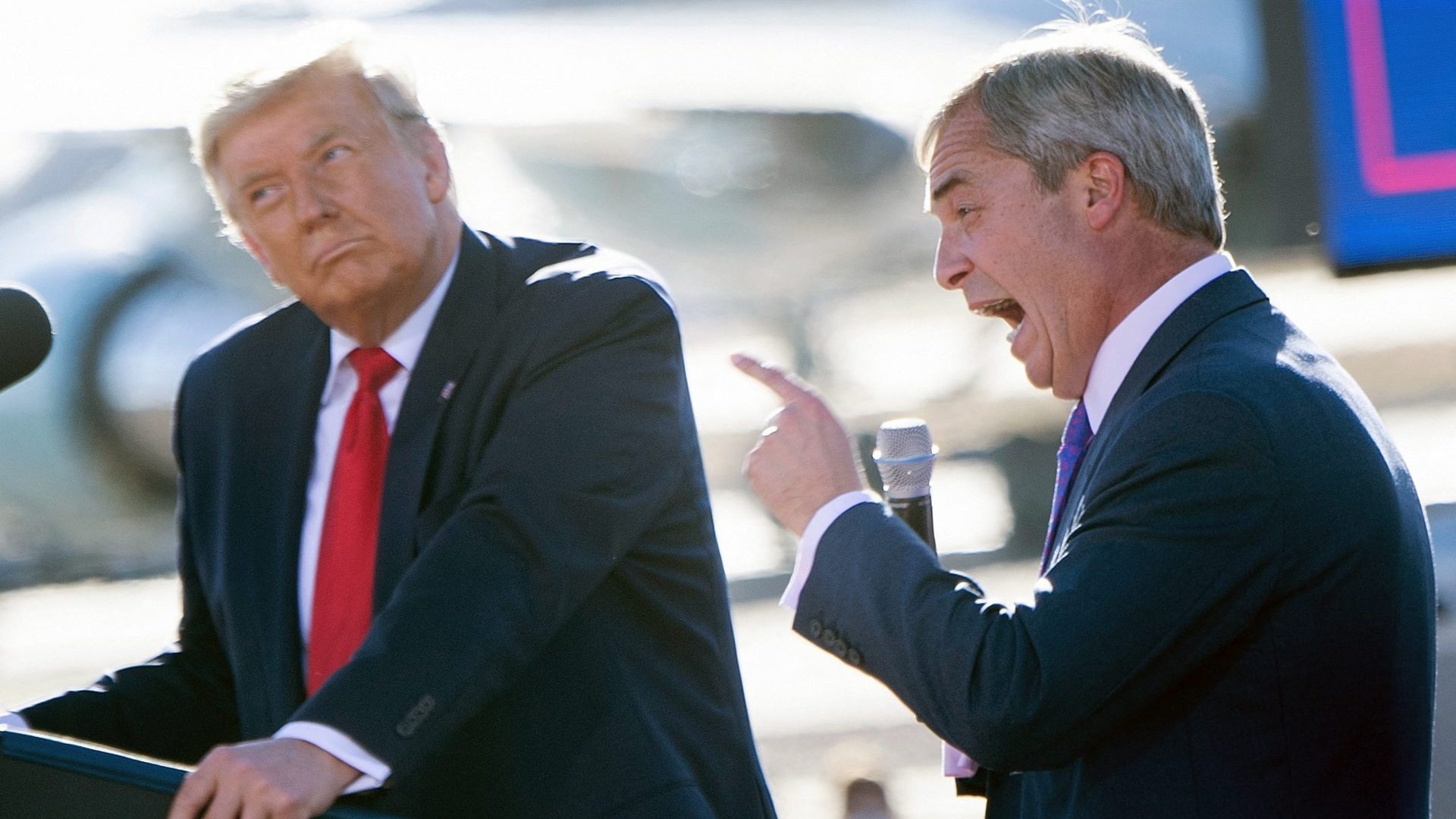Donald Trump and Nigel Farage in Arizona in 2020. Photo: BRENDAN SMIALOWSKI/AFP via Getty Images
