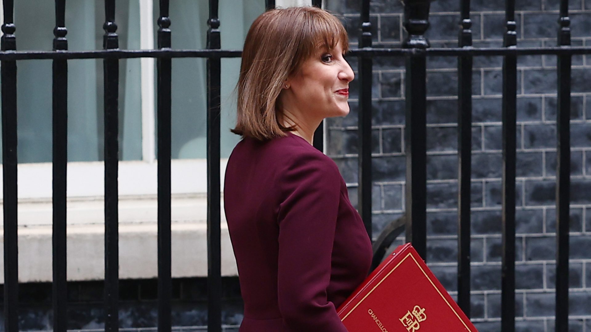 Readers say that Rachel Reeves’s approach is entirely the wrong way of fixing our economy. Photo: Peter Nicholls/Getty