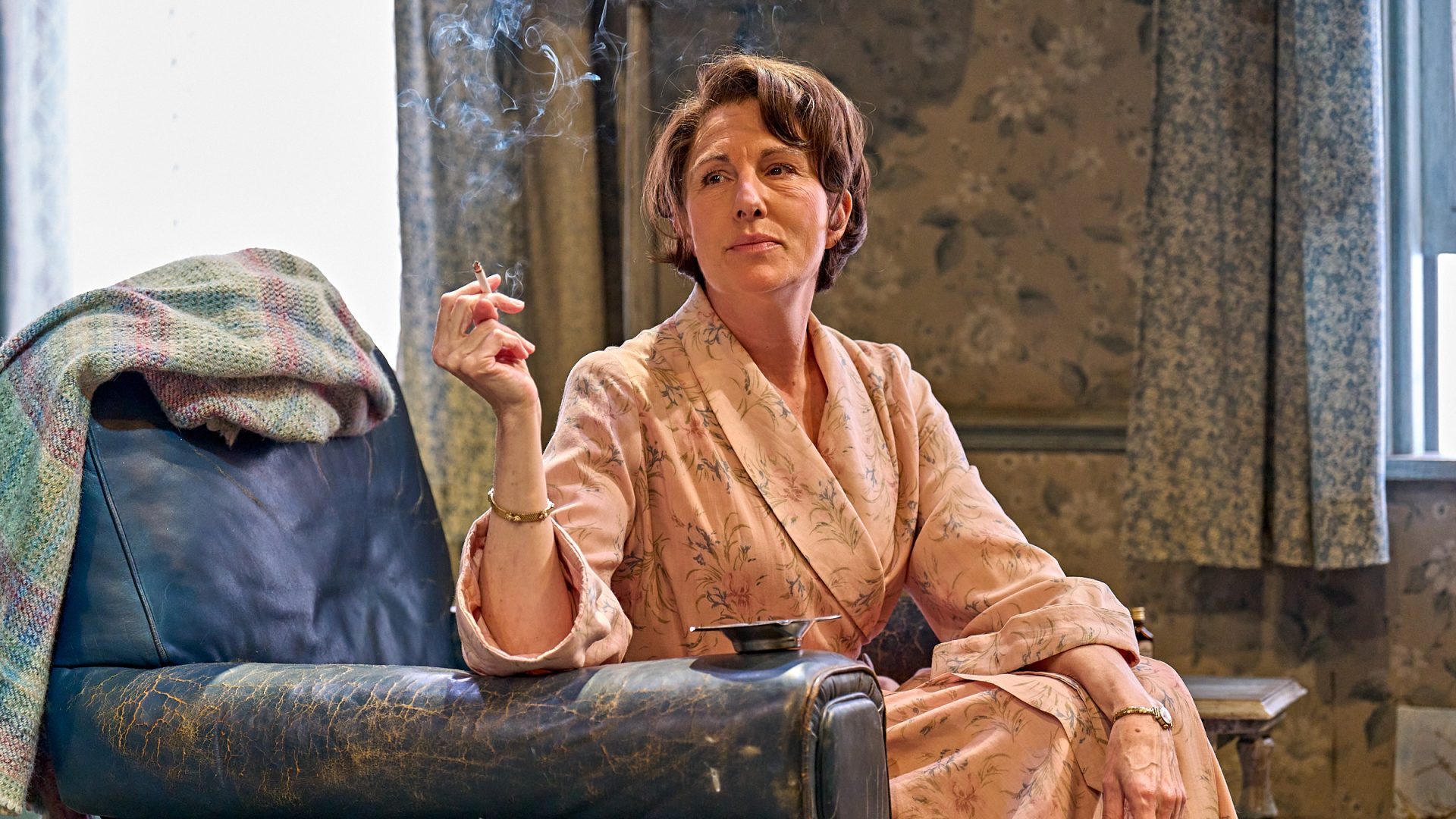 Tamsin Greig as Hester Collyer in The Deep Blue Sea. Photo: Manuel Harlan
