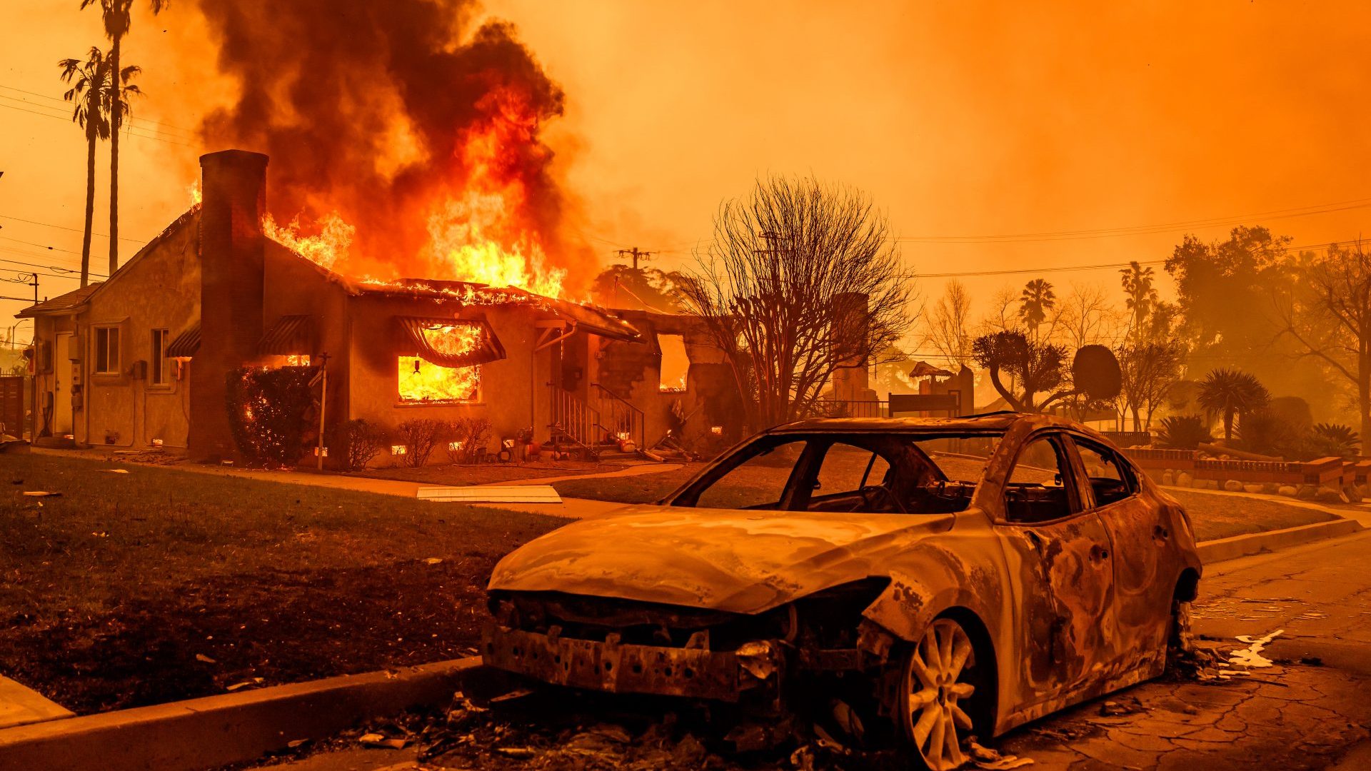 A home burns in Los Angeles County in January. Photo: JOSH EDELSON/AFP