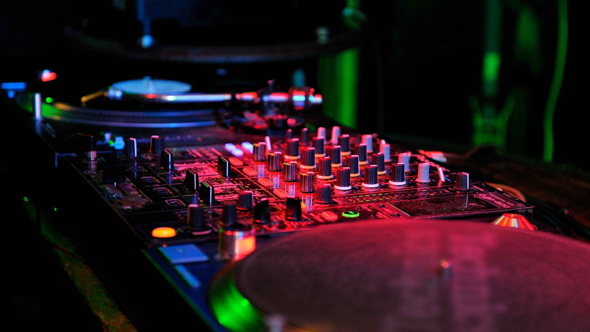 Raves in Taipei are almost always last-minute things, arranged by small groups of friends. Image: Getty