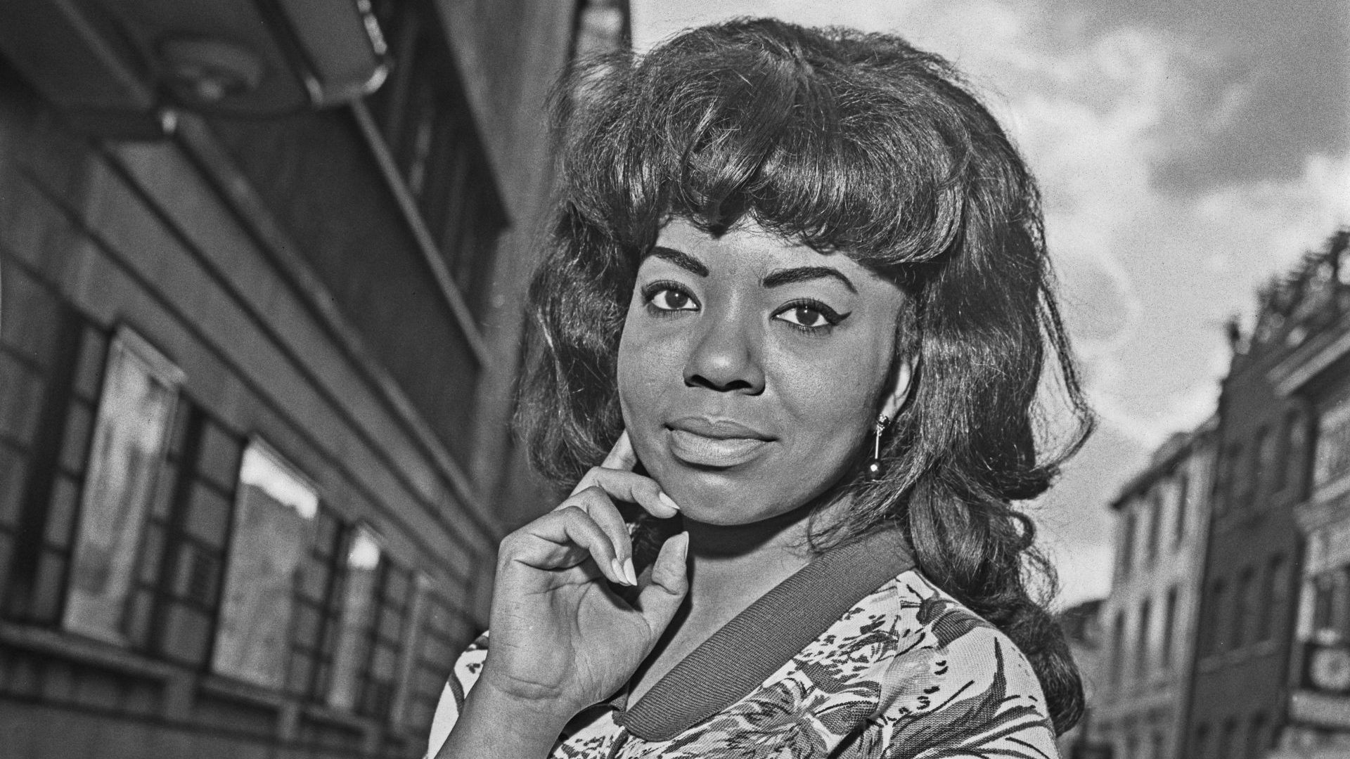 American Motown singer Mary Wells in London, October 1964. Image: Evening Standard/Hulton Archive/Getty
