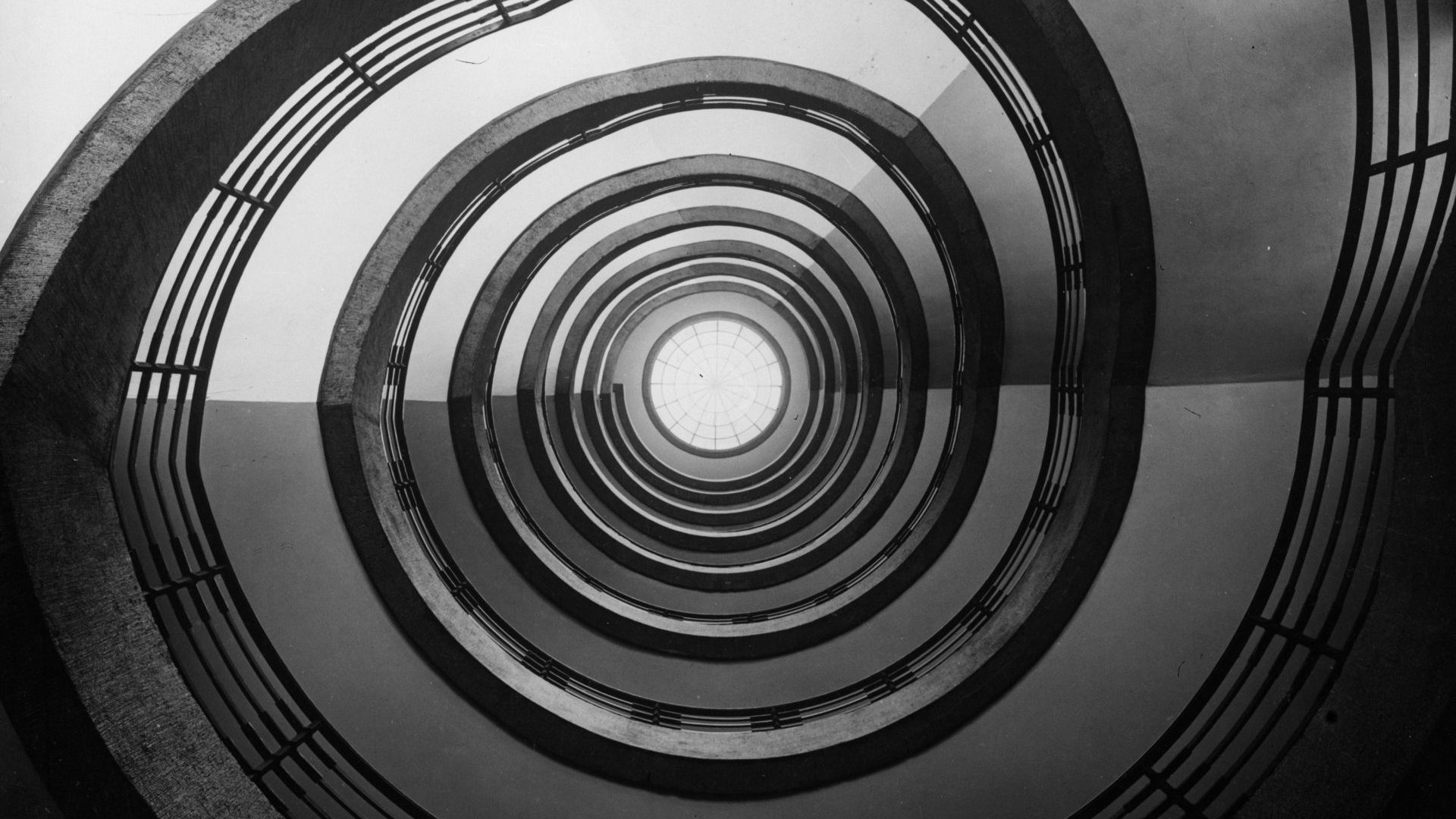 A spiral staircase in a Hamburg building designed by Fritz Hoger, circa 1933, the year that Hitler came to power in Germany. Photo: GENERAL PHOTOGRAPHIC AGENCY/GETTY