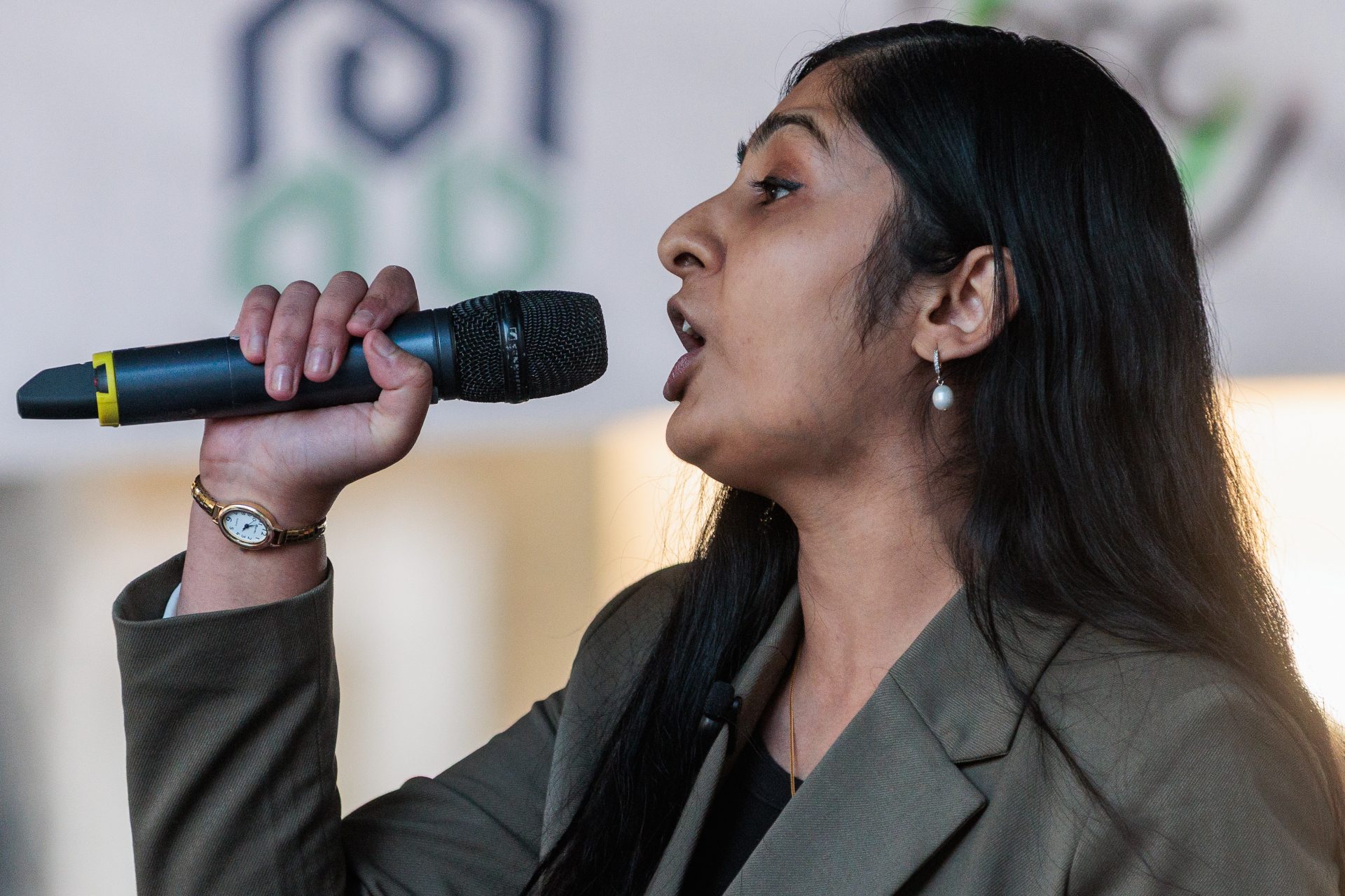 Zarah Sultana, Independent MP for Coventry South, addresses hundreds of thousands of pro-Palestinian activists taking part in the 32nd National March for Palestine since October 2023. Photo: Mark Kerrison/In Pictures via Getty Images