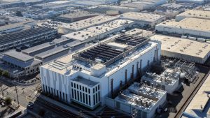 An aerial view of a 33-megawatt data center with closed-loop cooling system in Vernon, California. Image: Mario Tama/Getty