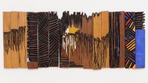 El Anatsui, Solemn Crowds at Dawn, 1989. Image: El Anatsui/Tate