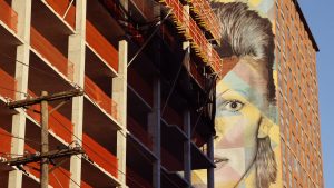 A large mural of David
Bowie on the side of a building in Jersey City, New Jersey. Photo: Ian Gavan