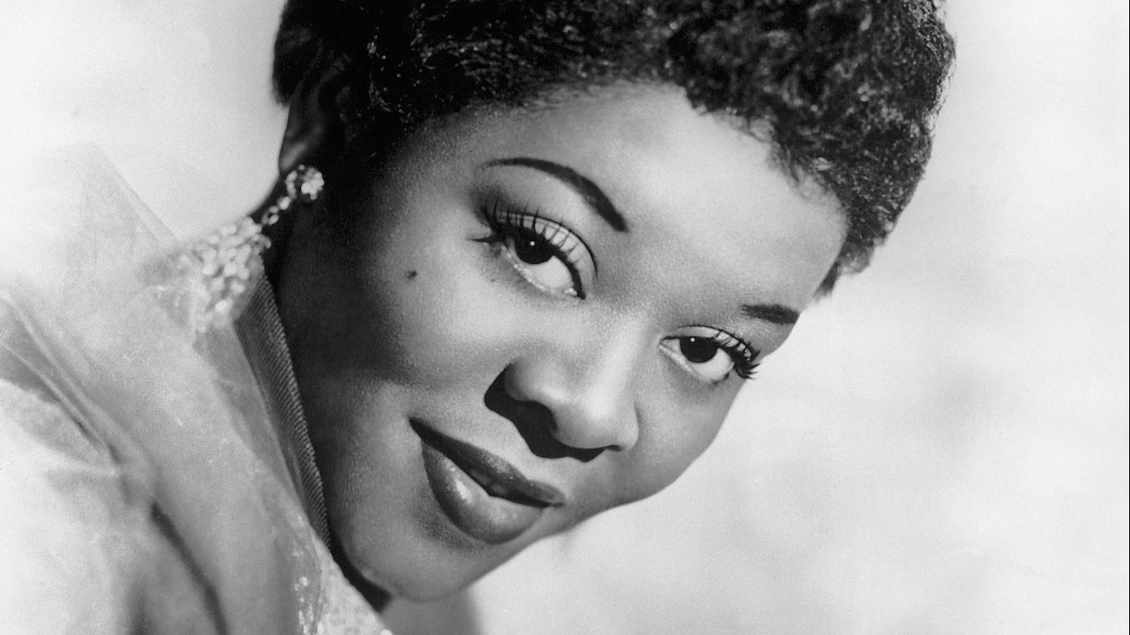 Singer and pianist Dinah Washington, 1950s. Image: Bettmann/Getty

