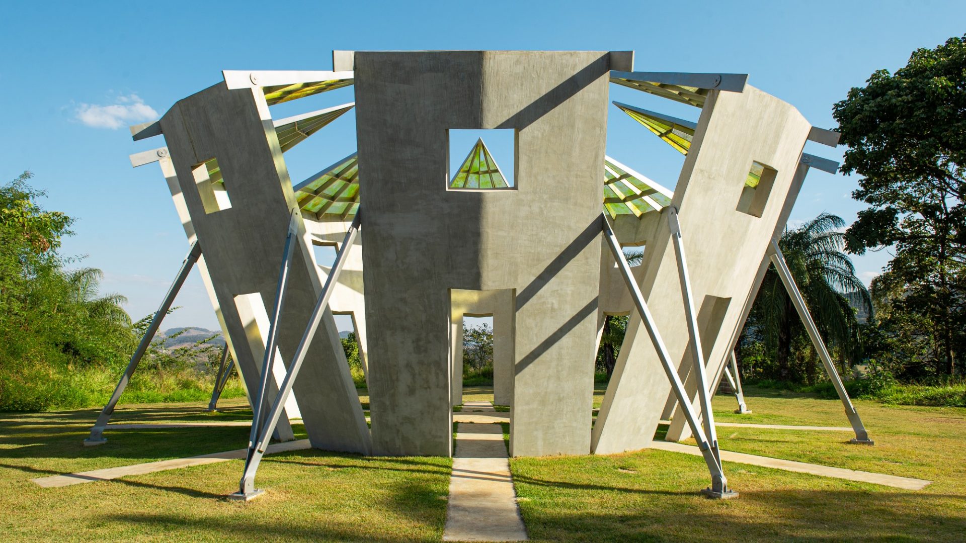 The world’s wildest art gallery