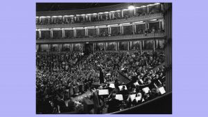 The interior of the Albert Hall in London. Image: Horace Abrahams/Keystone Features/Hulton Archive/Getty Images