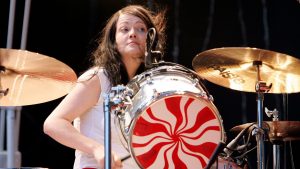 Meg White of the White Stripes during the Rock on Scene Festival in Paris in 2004. Photo: Jean Baptiste Lacroix/WireImage