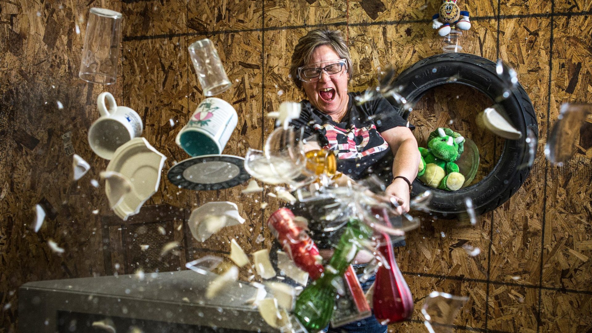 Rage rooms promise catharsis through controlled destruction. 
Image: Brett Coomer / Houston Chronicle/Getty
