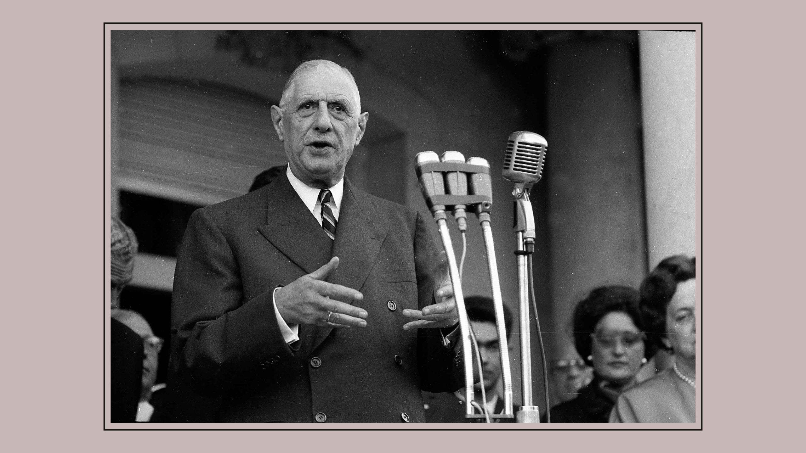 Charles de Gaulle gives a speech at the French Embassy during a state visit to Buenos Aires, 1964. Image: Eduardo Comesaña/Getty